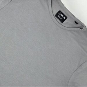 Cuts Clothing Mens Crew Neck Curve Hem T Shirt Gray Medium Gym Active Sports